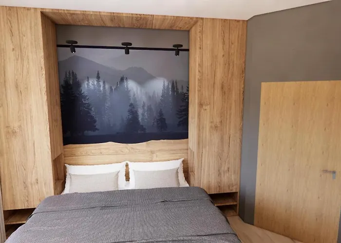 Almtraum فندق بيروانغ