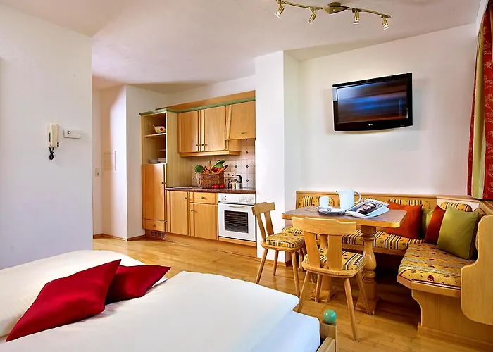 فندق Almtraum بيروانغ